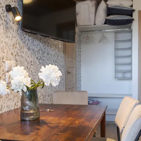 Kuelaliskorter Kaerdlas דירה