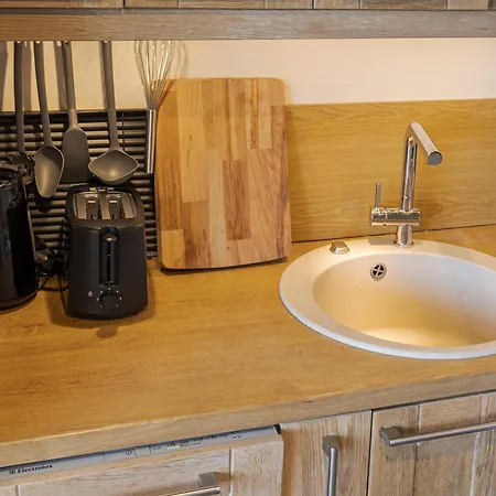 شقة Kuelaliskorter Kaerdlas Kärdla