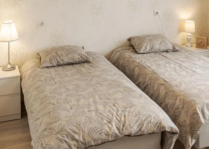 Kuelaliskorter Kaerdlas דירה